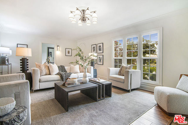Property photo of 565 N Arden BL