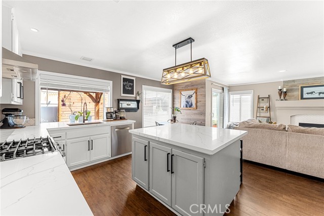Property photo of 34984 Hollyoak WY