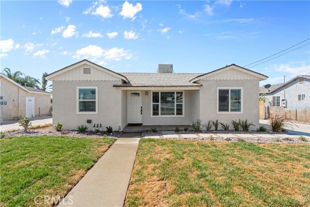 Property photo of 14773 Iris DR