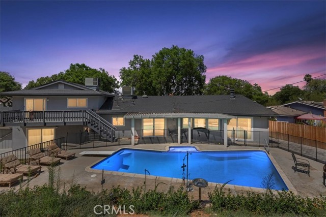 Property photo of 2350 Oak Crest DR