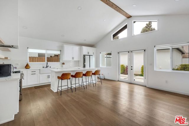 Property photo of 4223 Edgehill DR