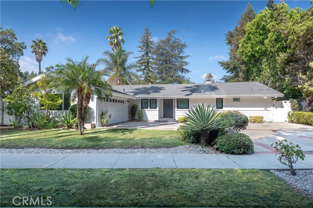 Property photo of 4533 Collett AV
