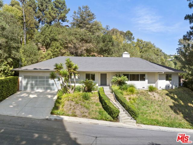 Property photo of 654 Elkins RD