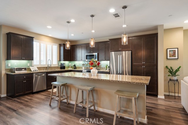 Property photo of 843 Seville