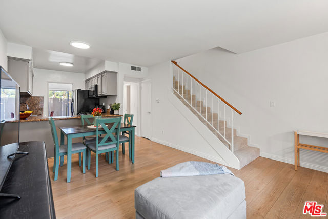 Property photo of 6221 Morse AV