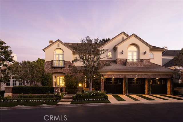 Property photo of 8 Gleneagles DR