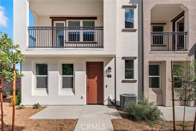 Property photo of 2217 W Orange