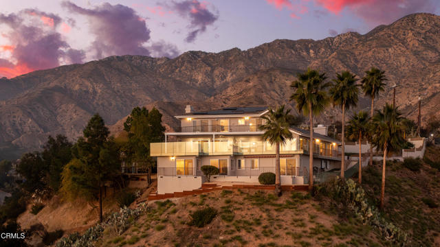 Property photo of 2954 Zane Grey TE