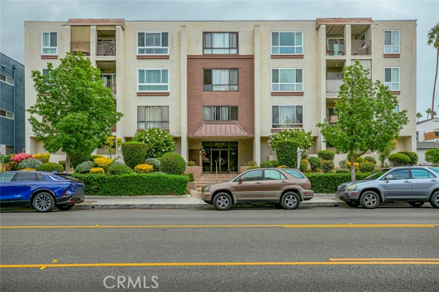 Property photo of 1118 N Central