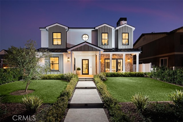 Photo of 430 Tustin Av