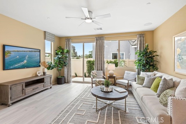 Property photo of 1762 Park Place LN