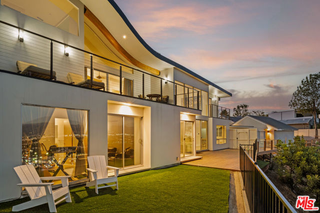 Property photo of 3631 Sunswept DR