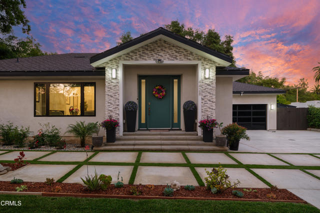 Property photo of 4428 Oakwood AV