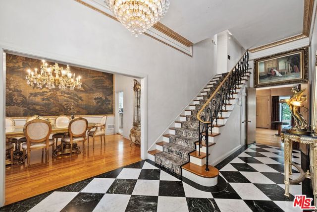 Property photo of 63 Fremont PL