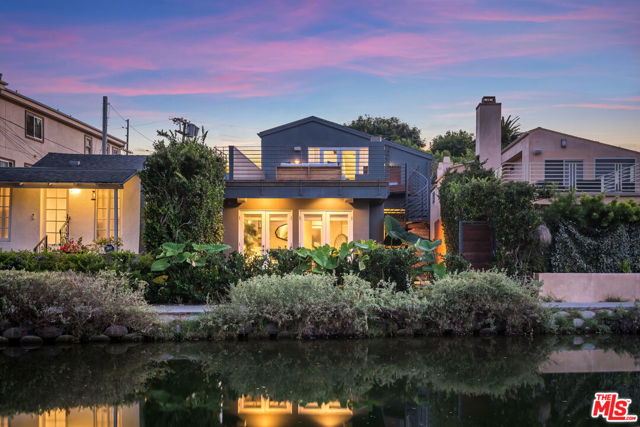 Property photo of 3001 Grand Canal
