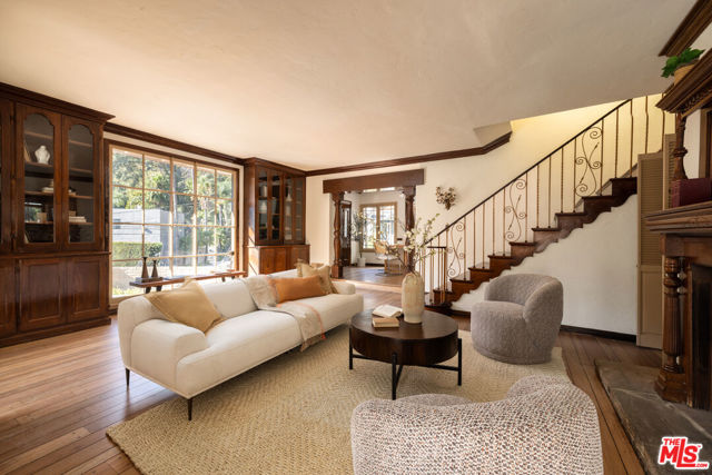 Property photo of 2136 Benedict Canyon DR