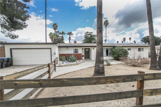 Property photo of 770 N 10th ST