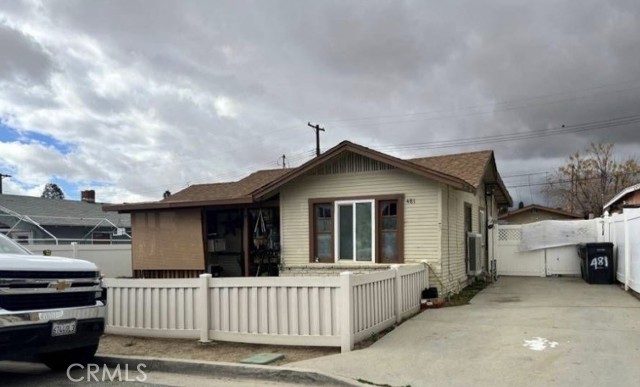 Property photo of 481 Martin ST
