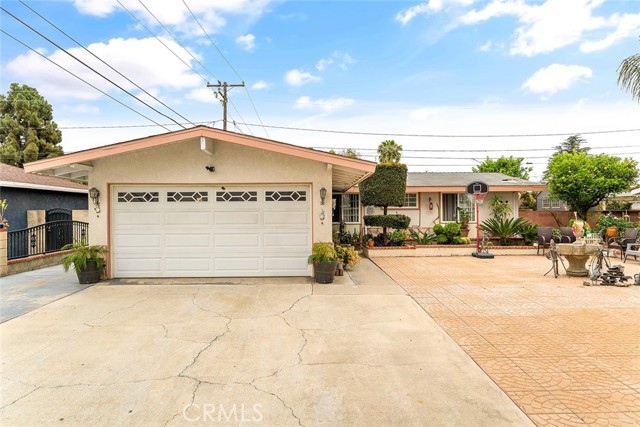 Property photo of 1700 W Elm AV