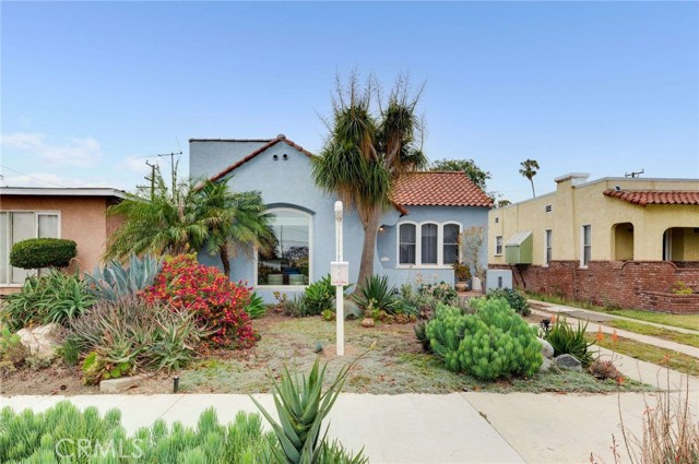Property photo of 5855 Lemon AV
