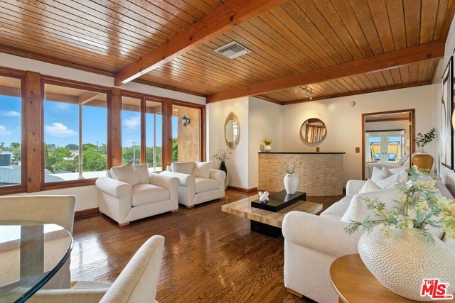 Property photo of 4134 W 60th ST