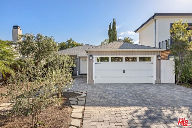 Property photo of 3021 Kelton AV