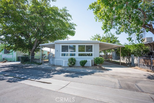 Property photo of 45800 Challenger WY
