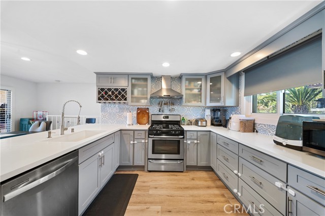 Property photo of 1258 W 24th ST