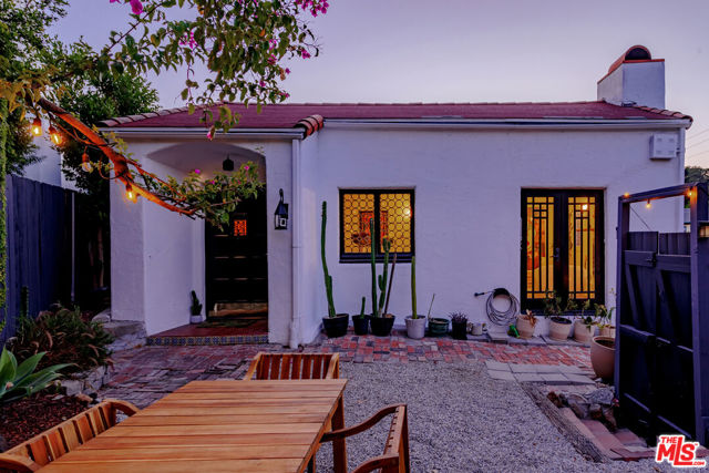 Property photo of 2251 N Cahuenga BL