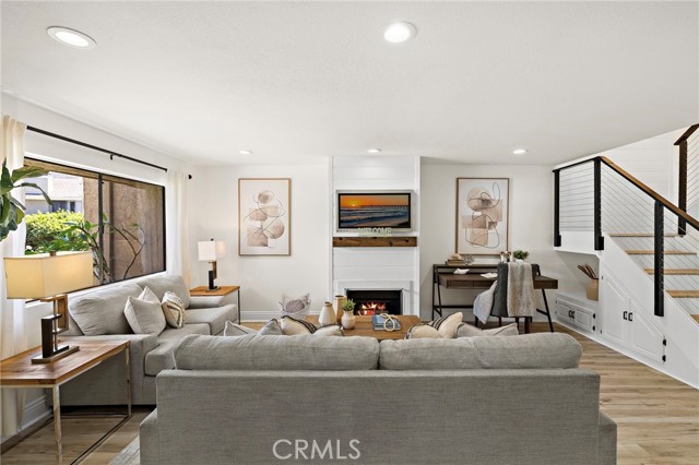 Property photo of 4 Riptide CT