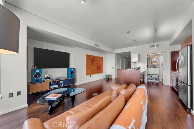 Property photo of 1155 S Grand AV