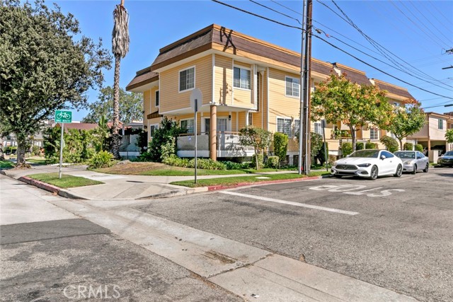 Property photo of 544 W Doran ST