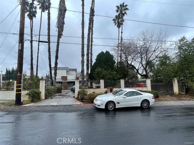 Property photo of 8458 Canby AV