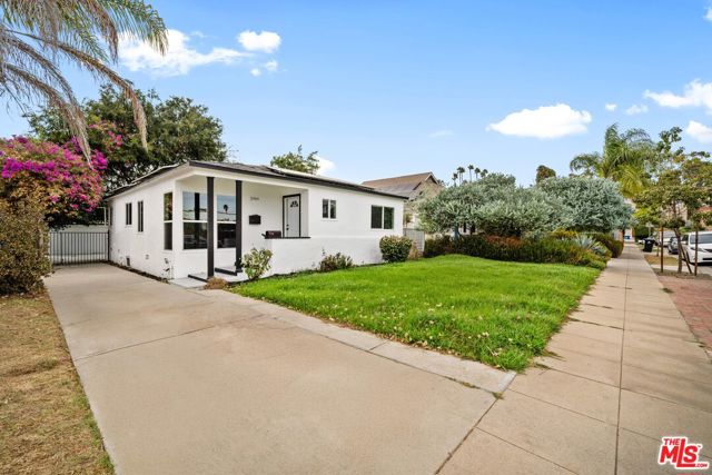 Property photo of 2909 8th AV
