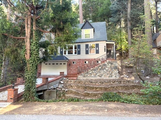 Property photo of 325 Cottage Grove