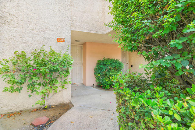 Property photo of 1602 S Andee DR