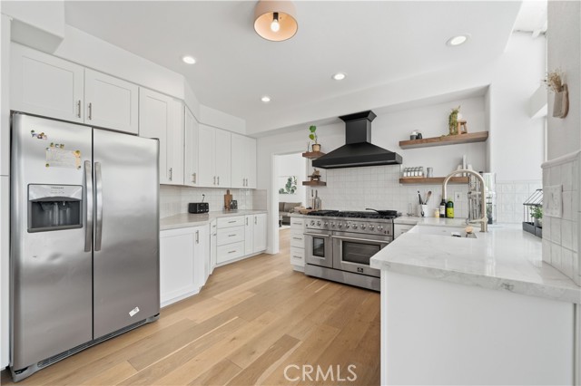 Property photo of 32000 Paseo Parallon