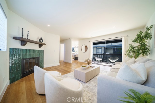 Property photo of 14927 Condon AV