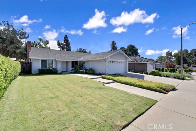 Photo of 1340 Avenida Loma