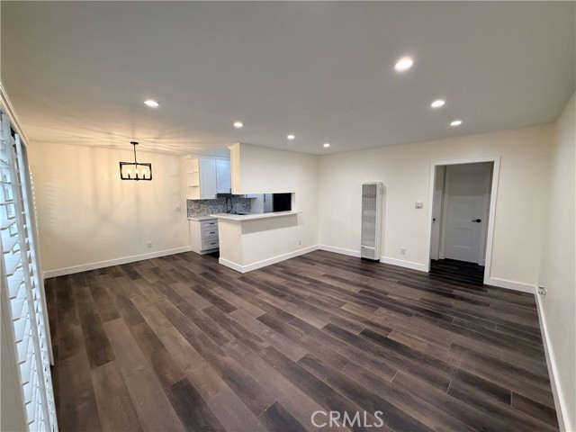 Property photo of 1522 S Centinela