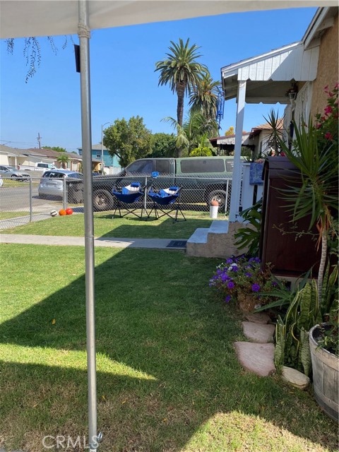 Property photo of 5846 Gardenia