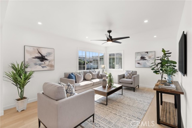 Photo of 17321 Merit Av