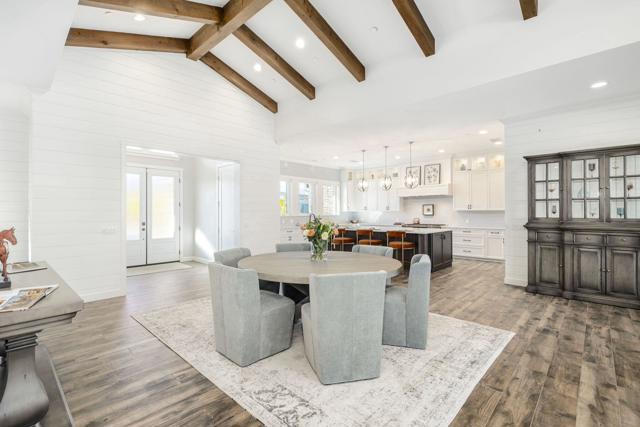 Property photo of 7 Siena Vista CT