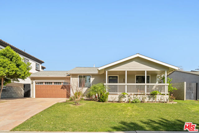 Property photo of 8912 Yorktown AV