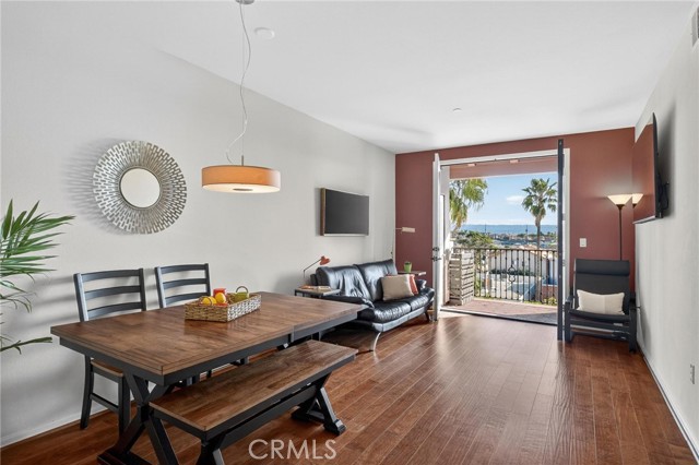 Property photo of 2001 Artesia