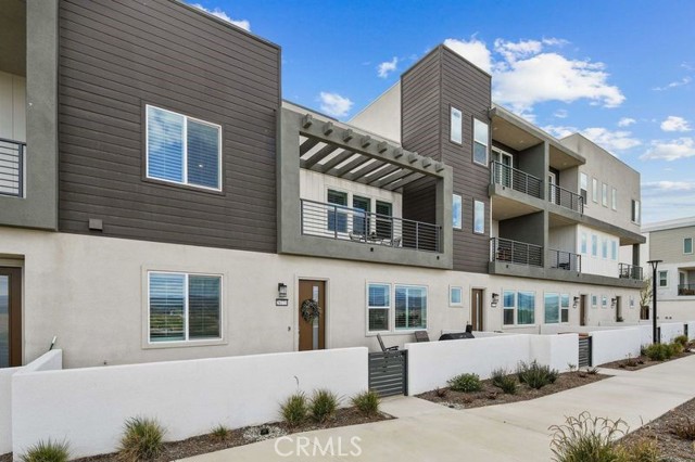 Property photo of 26773 Laurel Mountain Loop