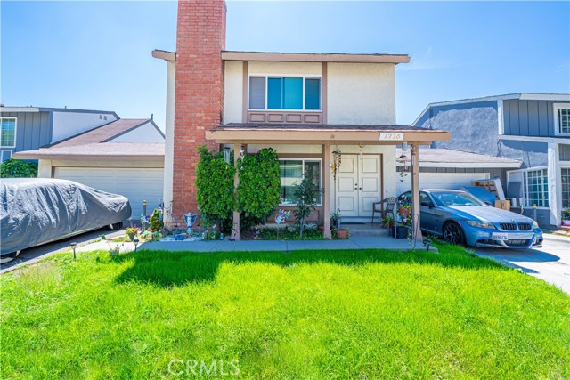 Property photo of 1736 E Oakridge CR