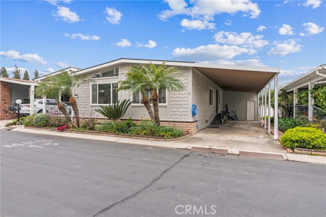 Property photo of 5200 Irvine BL