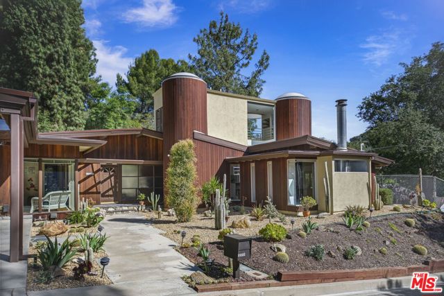 Property photo of 13044 Sky Valley RD
