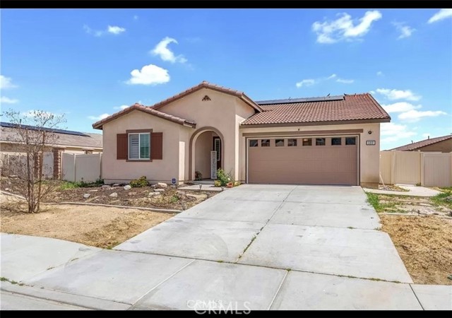 Property photo of 593 Catalpa
